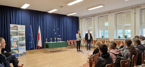 NA ZDJĘCIACH WIDOCZNI SA UCZESTNICY TURNIEJU