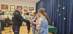 na zdjęciach widoczni sa uczestnicy turnieju
