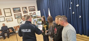 na zdjęciach widoczni sa uczestnicy turnieju