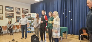 na zdjęciach widoczni sa uczestnicy turnieju